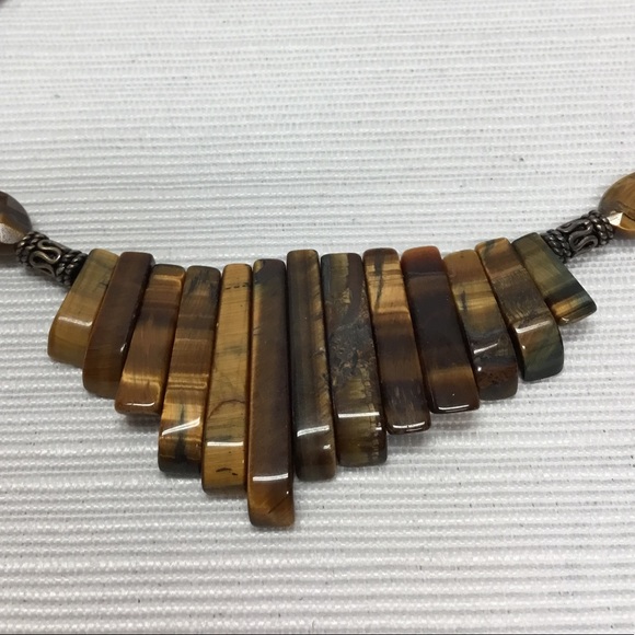 Beautiful Tiger Eye Necklace - Picture 2 of 4